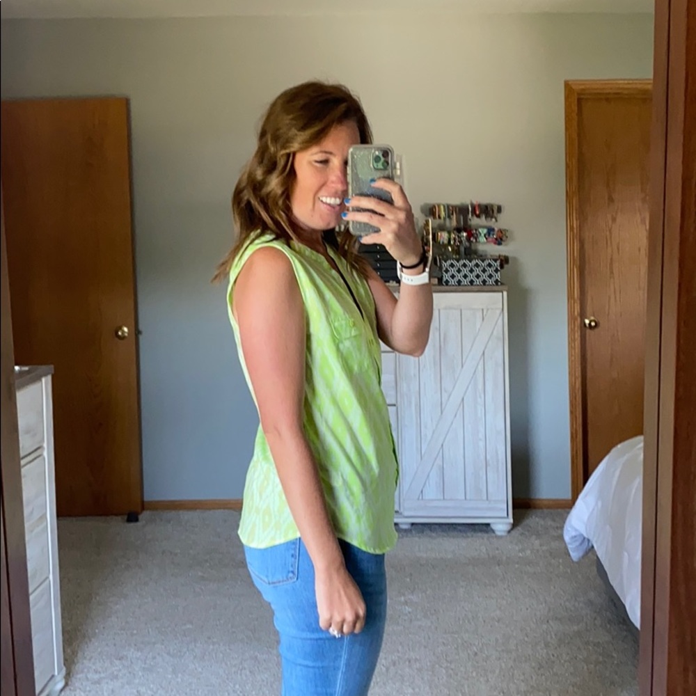 American Eagle Ikat Print Lime Green Tank - Picture 4 of 8